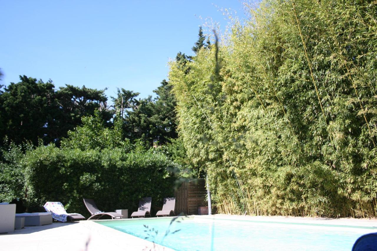 Le Mas Des Dames Appartement Avignon Exterior foto