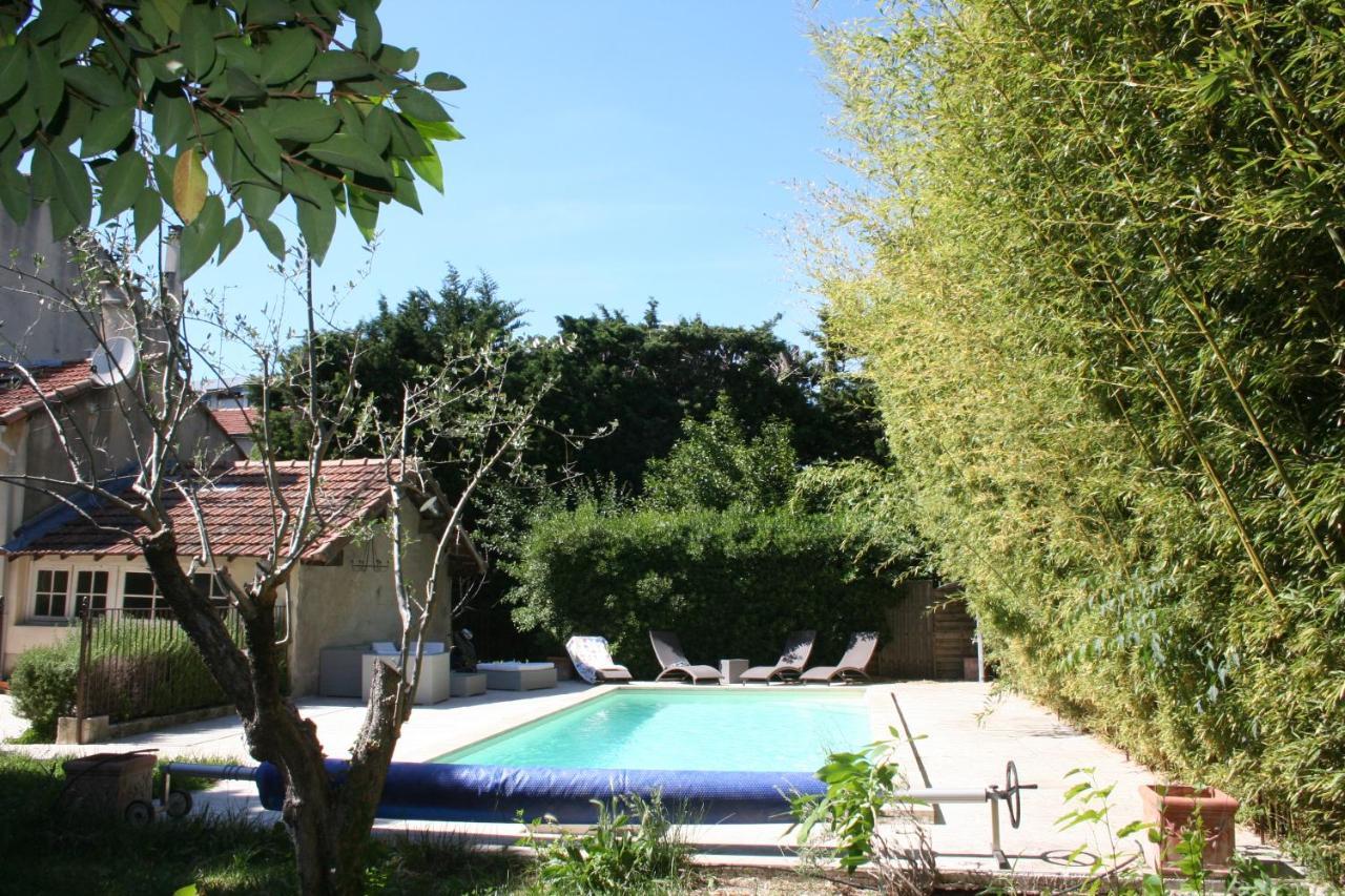 Le Mas Des Dames Appartement Avignon Exterior foto